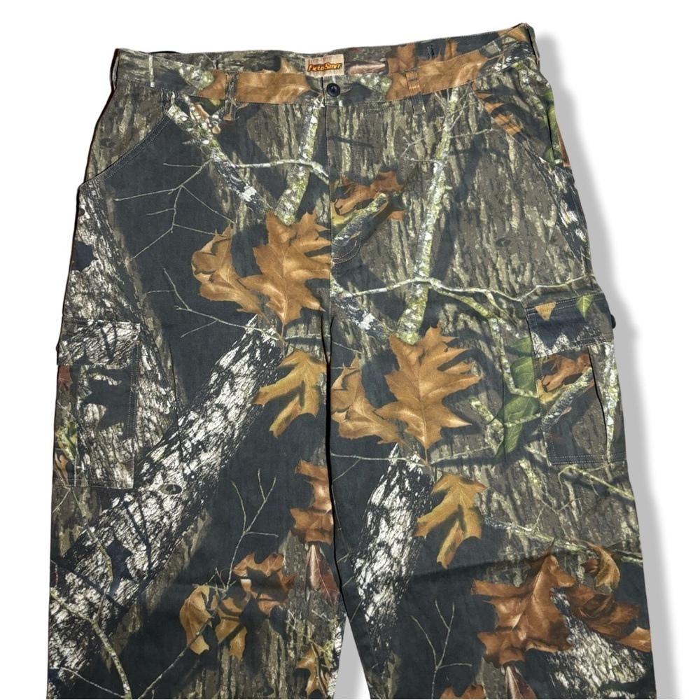 Real Tree Cargo Pants - Picture 3 of 4